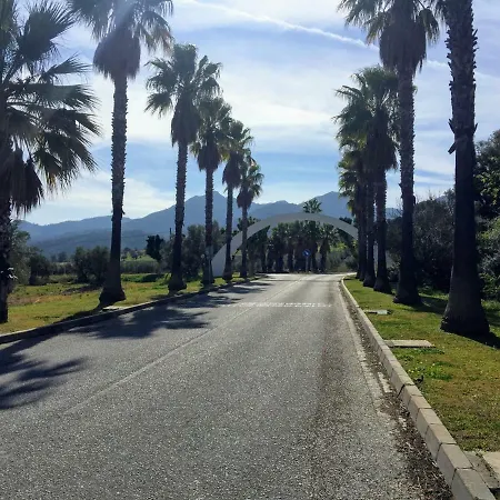 Lauro Golf 'bamboo' Apartament